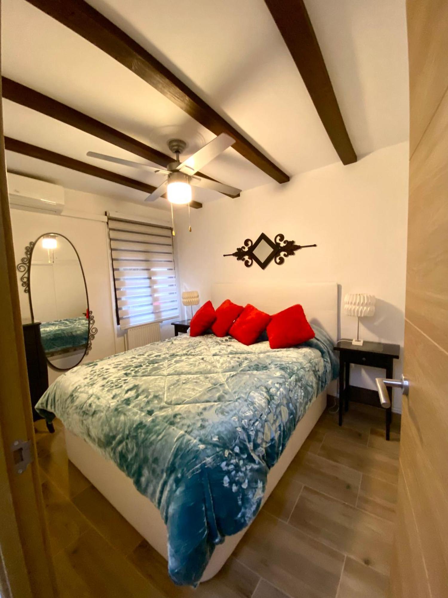 Apartamento Banos Arabes De Cenizal Antes Plaza De Las Fuentes Toledo Bagian luar foto