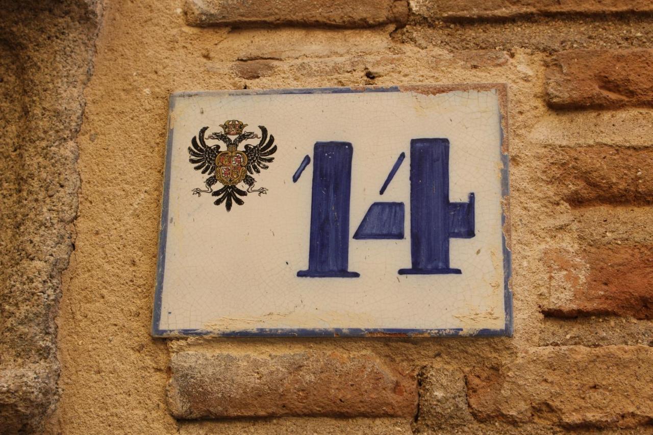Apartamento Banos Arabes De Cenizal Antes Plaza De Las Fuentes Toledo Bagian luar foto